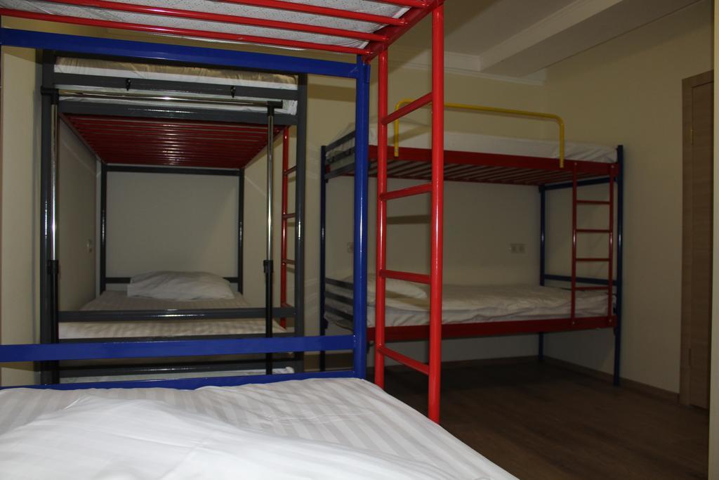 Apartment On Zoolohichna Street 12/15 키예프 객실 사진