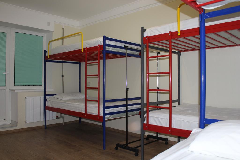 Apartment On Zoolohichna Street 12/15 키예프 객실 사진